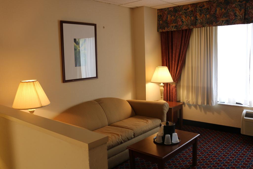 Imperial Swan Hotel And Suites Lakeland Rom bilde